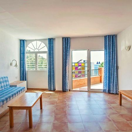 Apartaments El Berganti En Canyelles Petites Росас Экстерьер фото