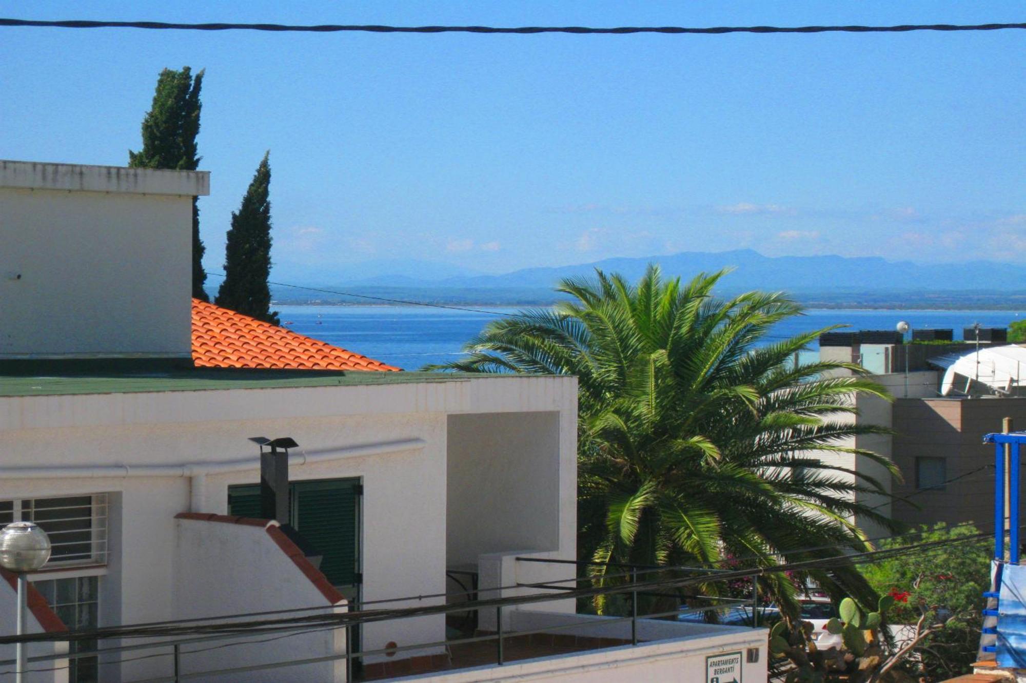 Apartaments El Berganti En Canyelles Petites Росас Номер фото
