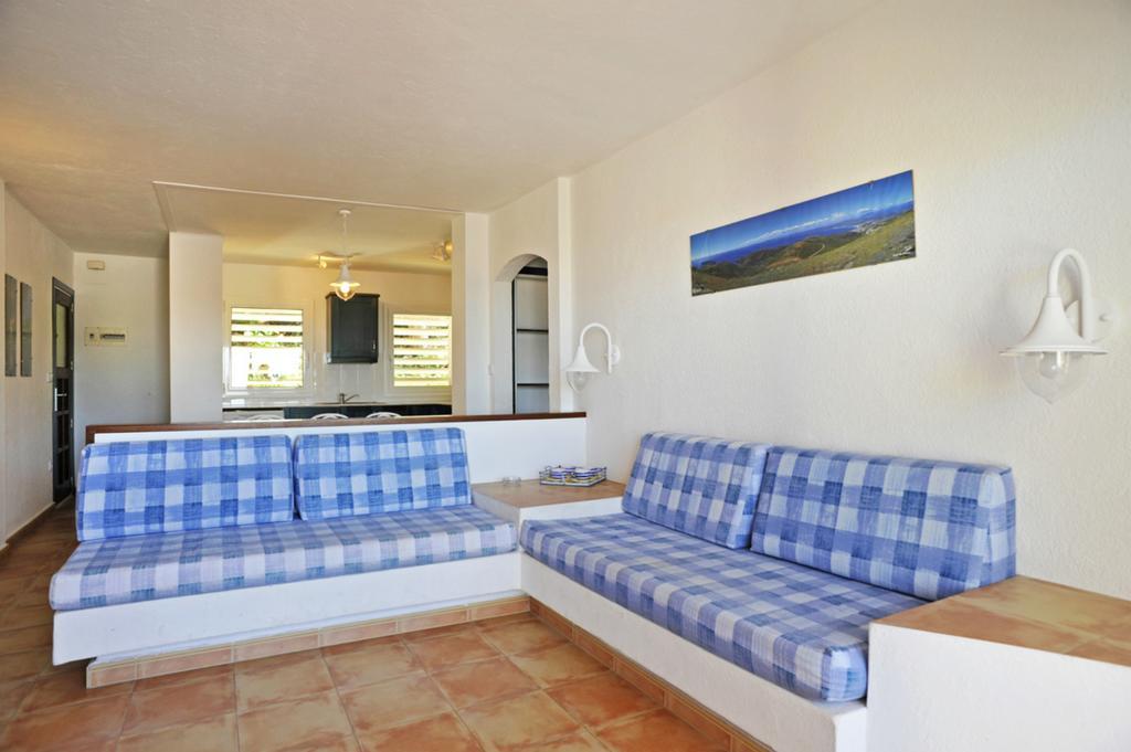 Apartaments El Berganti En Canyelles Petites Росас Экстерьер фото